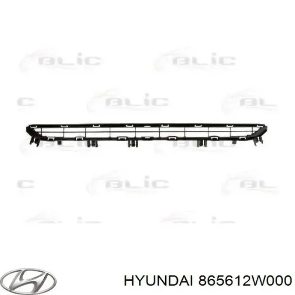 Решітка переднього бампера 865612W000 Hyundai/Kia