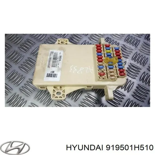 Реле запобіжників на Hyundai I30  FD