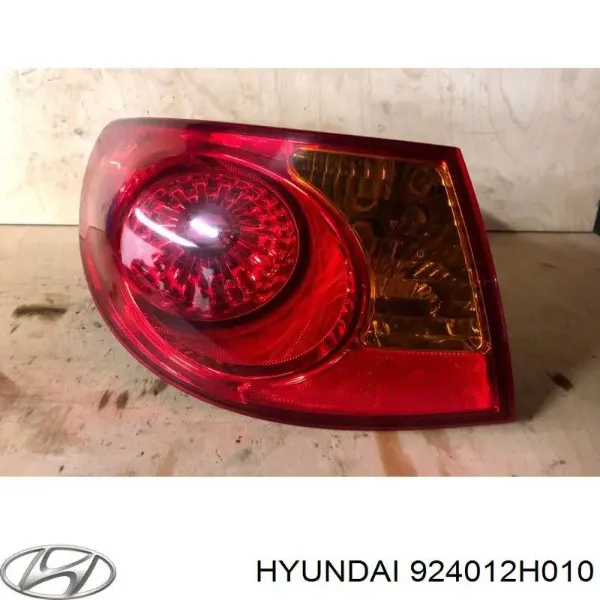 Ліхтар задній лівий, зовнішній 924012H010 Hyundai/Kia