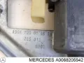 Двигун склопідіймача двері передньої, правої MERCEDES A0068205542