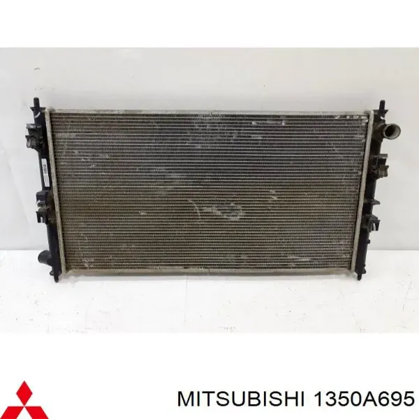 Радіатор 1350A695 Mitsubishi