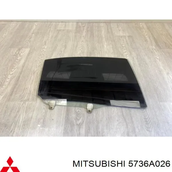 Скло задньої двері правої GS4811D304 XYG