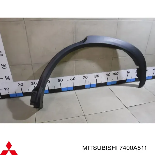 Розширювач заднього крила, лівий 7400A511 Mitsubishi