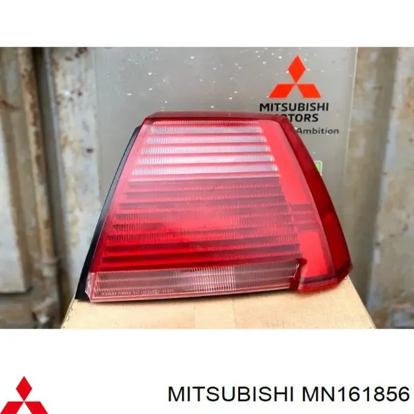 Задня права фара MN161856 Mitsubishi