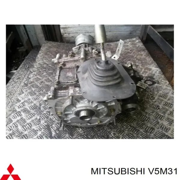 Коробка передач V5M31 Mitsubishi