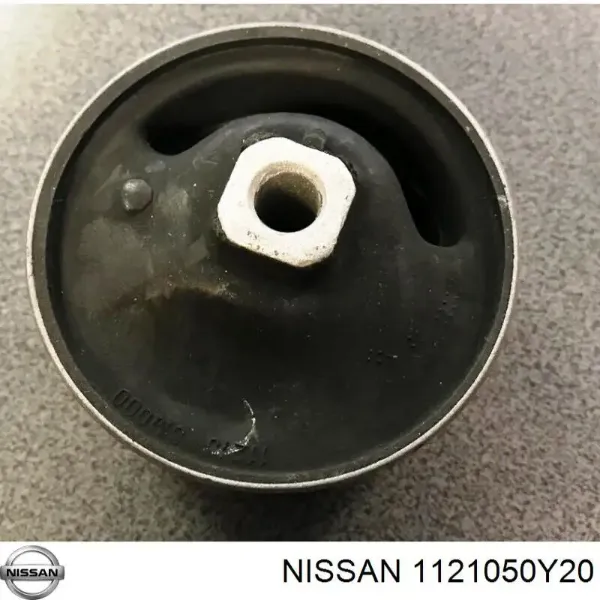  Подушка (опора) двигуна, права Nissan Sunny 3