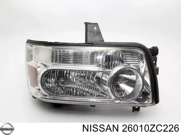Фара права 26010ZC226 Nissan/Infiniti