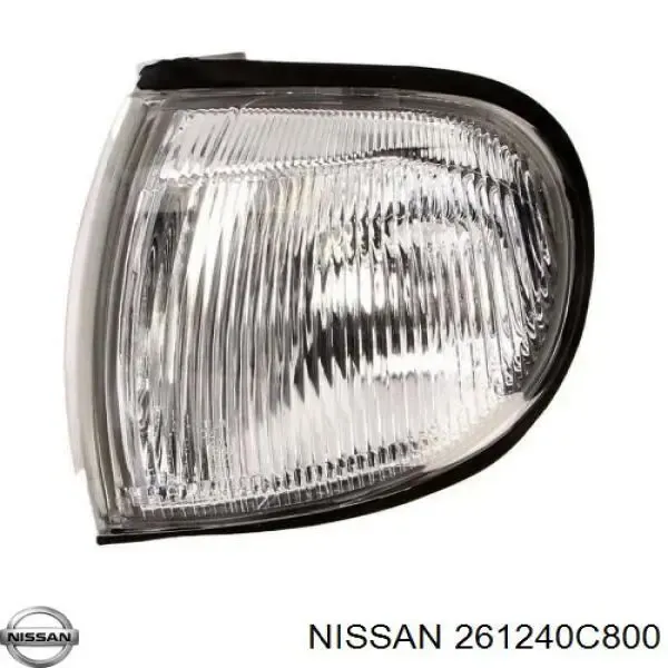 Габарит передній правий 261240C800 Nissan/Infiniti