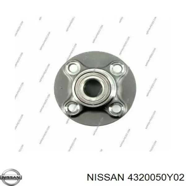 Купити Задня маточина Nissan Sunny III N14