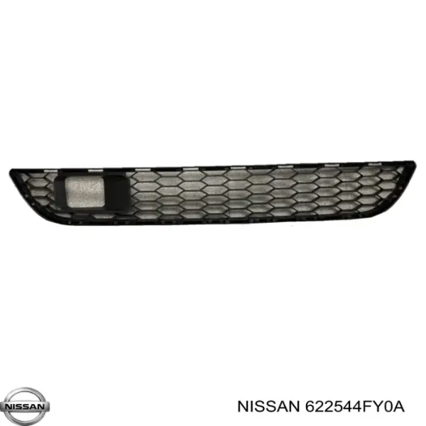 Решітка переднього бампера 622544FY0A Nissan/Infiniti