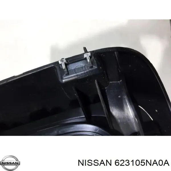 Решітка радіатора 623105NA0A Nissan/Infiniti