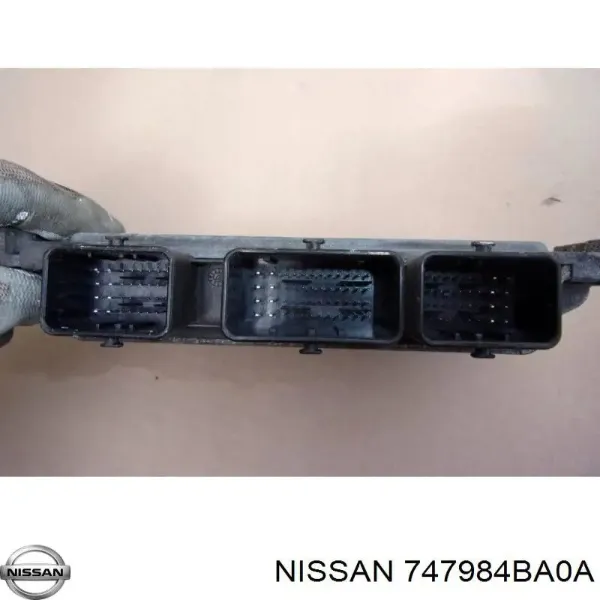 Захист заднього бампера 747984BA0A Nissan/Infiniti