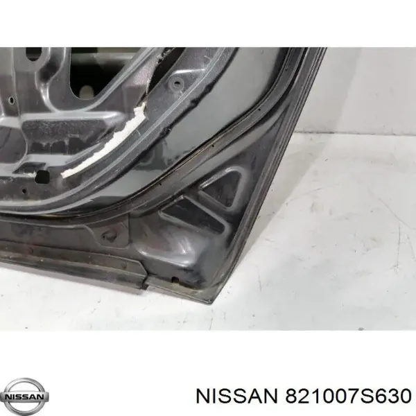 Двері задні, праві Infiniti QX56 JA60