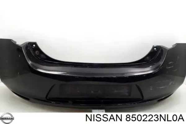 Задній бампер 850223NL0A Nissan/Infiniti