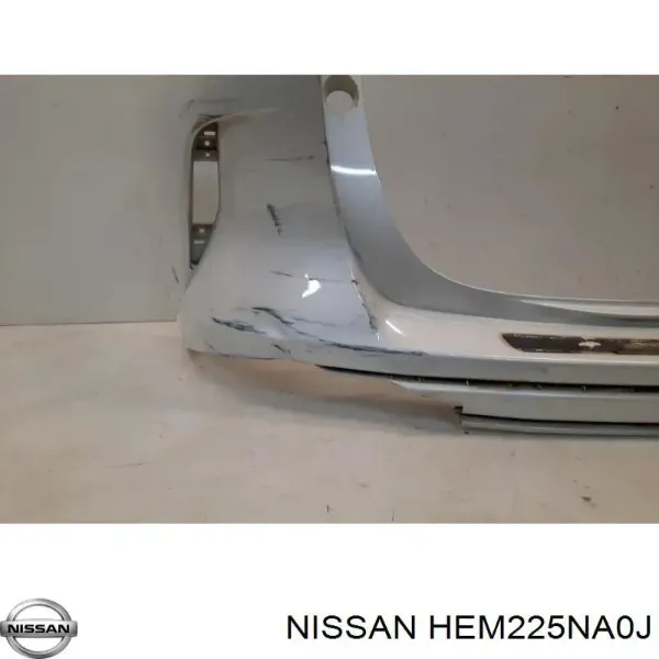 Бампер задній, верхня частина HEM225NA0J Nissan/Infiniti