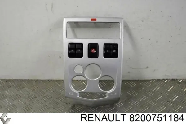  8200751184 Renault (RVI)