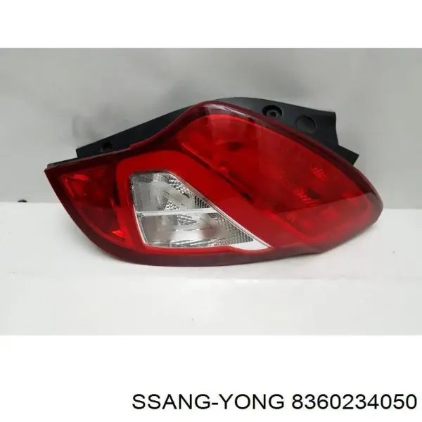 Задня права фара 8360234050 Ssang Yong