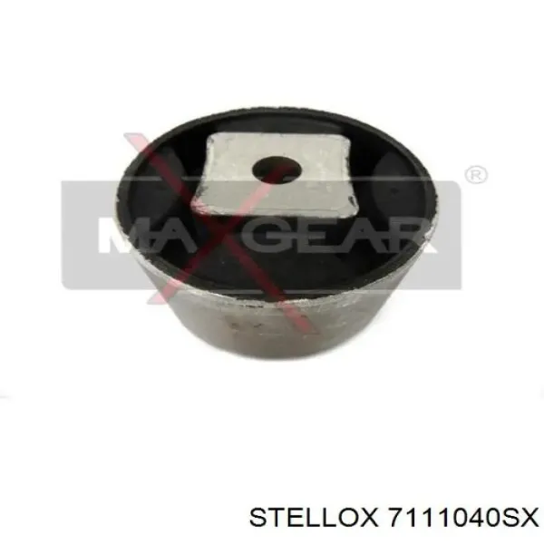Подушка (опора) двигуна, ліва 7111040SX Stellox