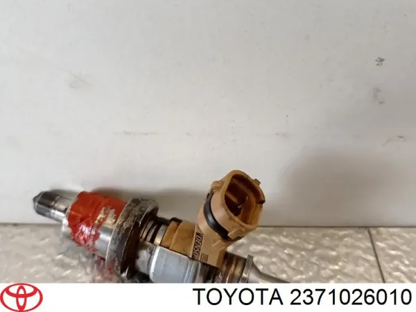 Регулятор тиску палива в паливній рейці Toyota RAV4 III