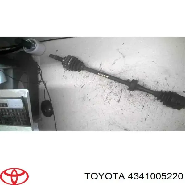 Піввісь права 4341005220 Toyota