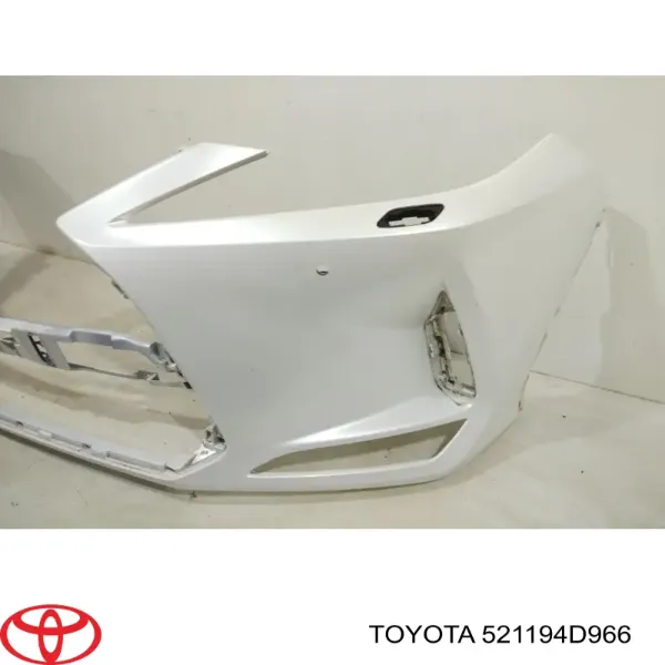 Передній бампер 521194D966 Toyota