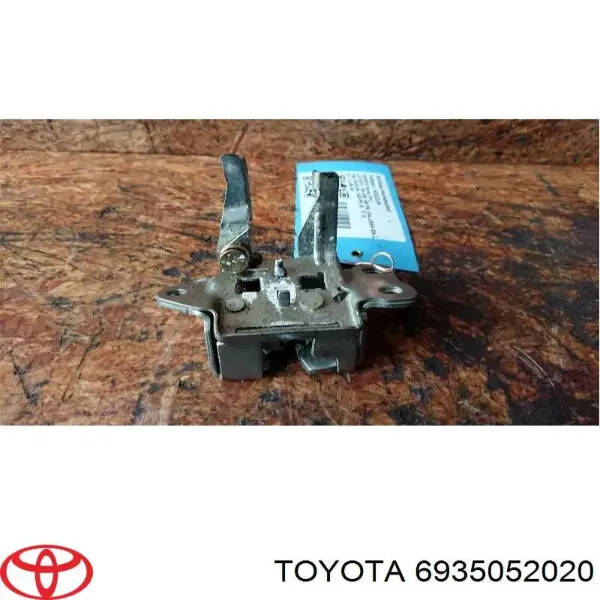 Замок багажника Toyota Yaris P10