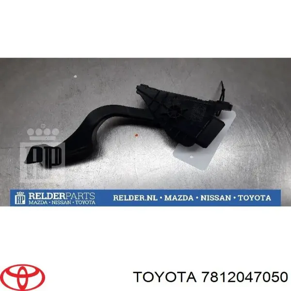 Педаль газу Toyota Prius NHW20