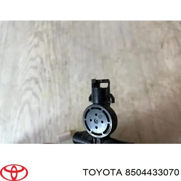 Накладка форсунки омивача фари передньої TQ25001 Tqparts