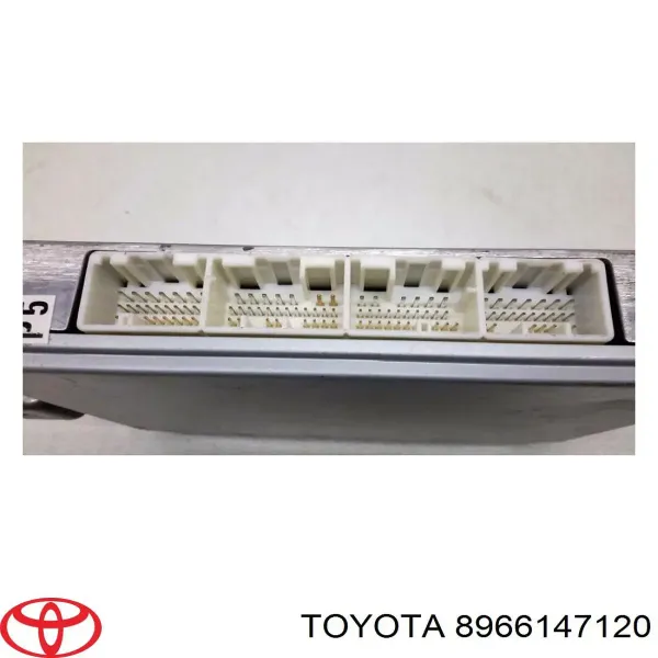 Електронний блок керування двигуном Toyota Prius NHW20