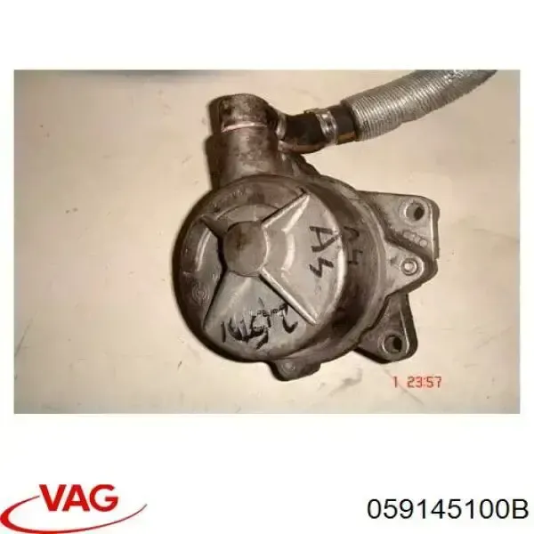 Вакуумний насос на Audi A4 B5 8D2