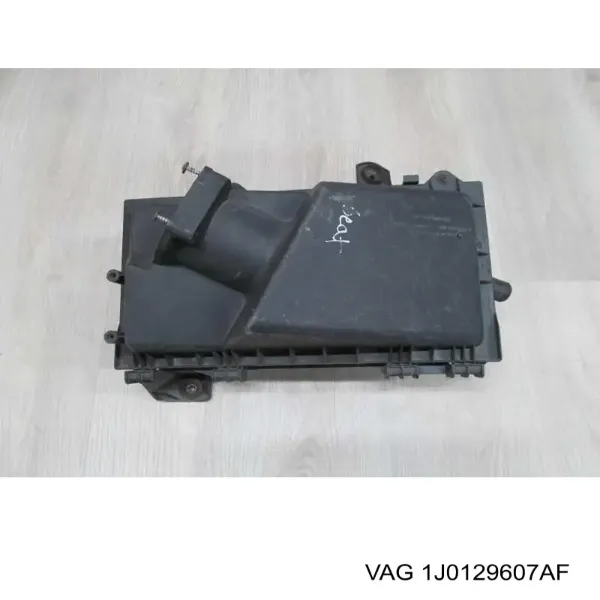 Корпус фільтра 1J0129607AF VAG