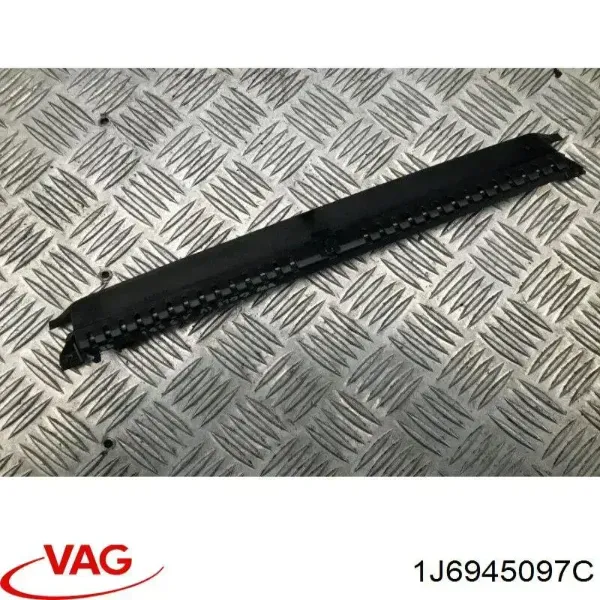 Задній стоп 1J6945097C VAG