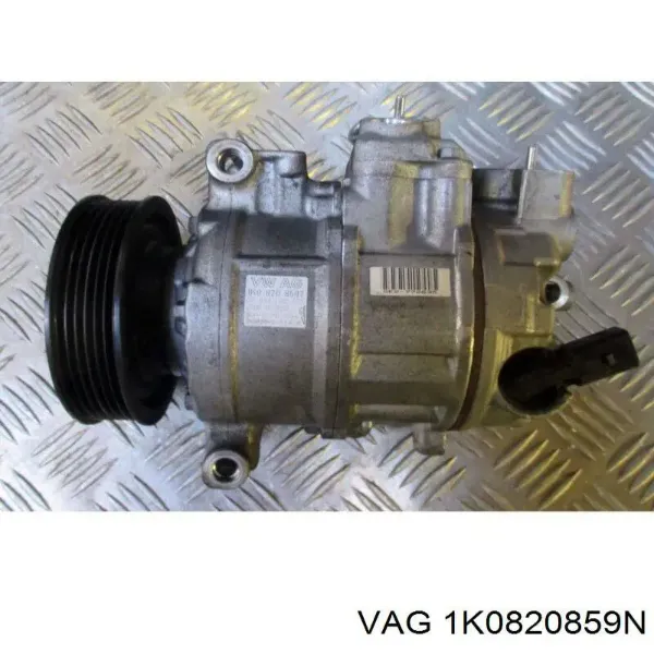 Компресор кондиціонера 1K0820859N VAG