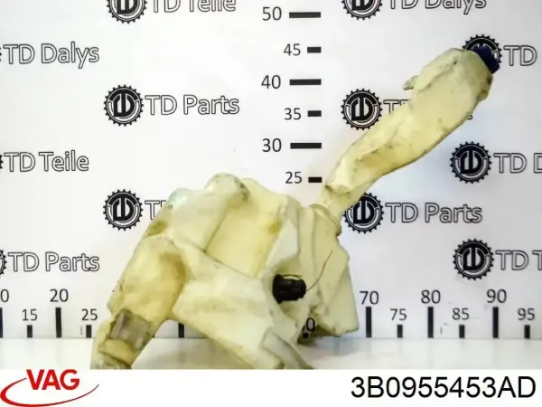 Бачок омивача 3B0955453AD VAG