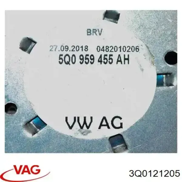 Дифузор (кожух) радіатора охолодження 3Q0121205 VAG