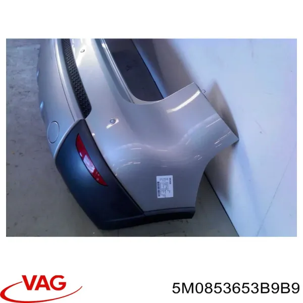 Решітка радіатора 5M0853653B9B9 VAG