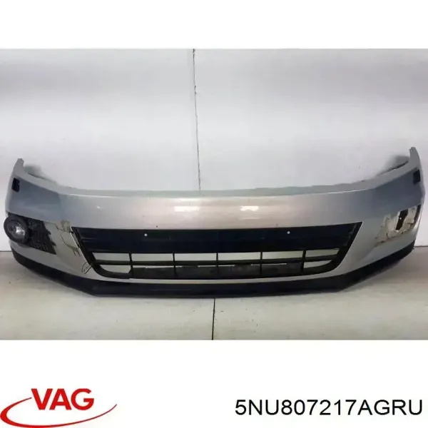 Передній бампер 5NU807217AGRU VAG