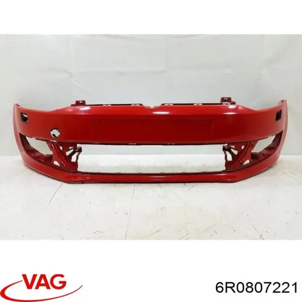  Передній бампер Volkswagen Polo 5