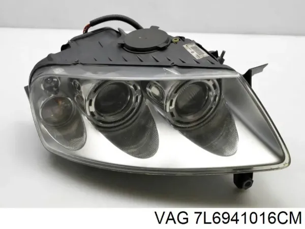 Фара права 7L6941016CM VAG