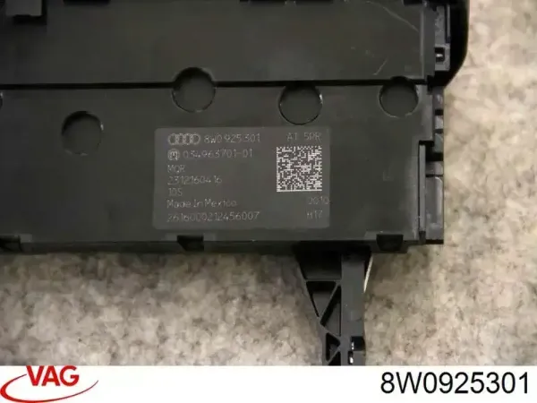 Консоль центральна панелі керування 8W09253015PR VAG