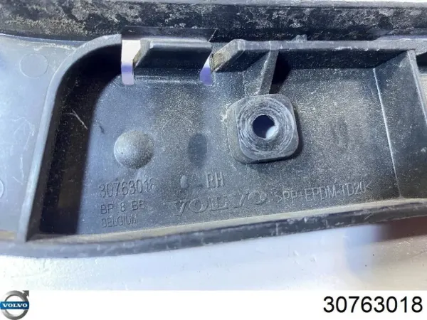  30763018 Volvo