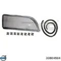 Скло фари правої Volvo V40 VW