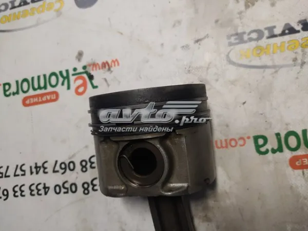 Поршень з пальцем без кілець, STD 12010DB000 Nissan/Infiniti