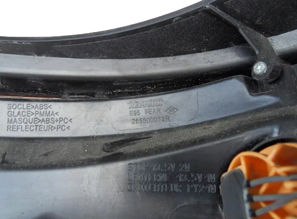 Задня права фара 265500012R Renault (RVI)