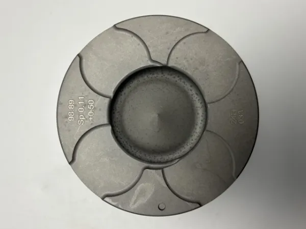  1110C082 Mitsubishi