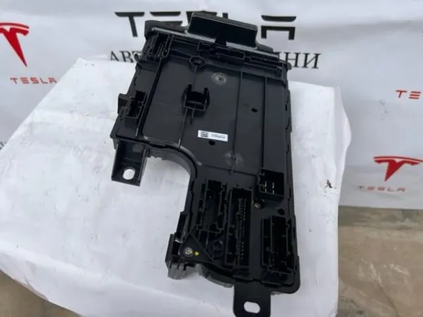  149785000D Tesla