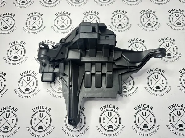 Блок запобіжників A2135403739 Mercedes