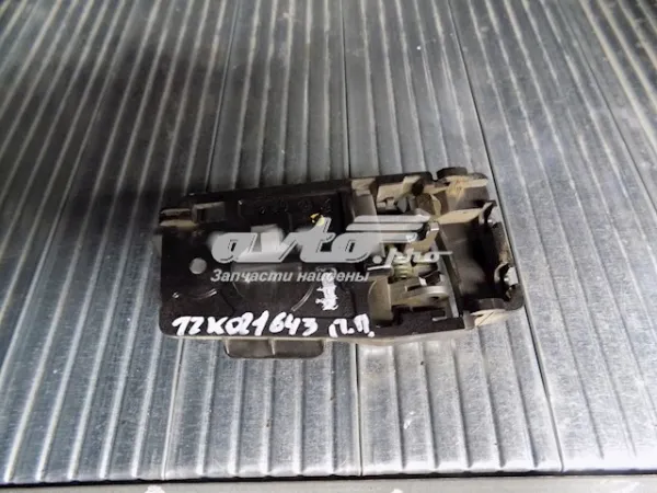  826204Y000ASQ Hyundai/Kia