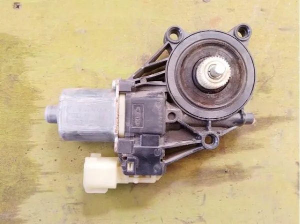  8A6114553B Ford