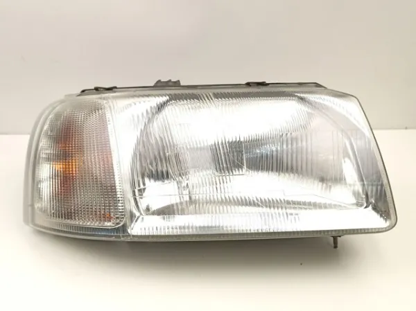Фара права XBC000300 Land Rover